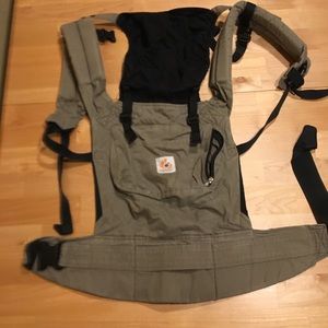 Ergo baby carrier